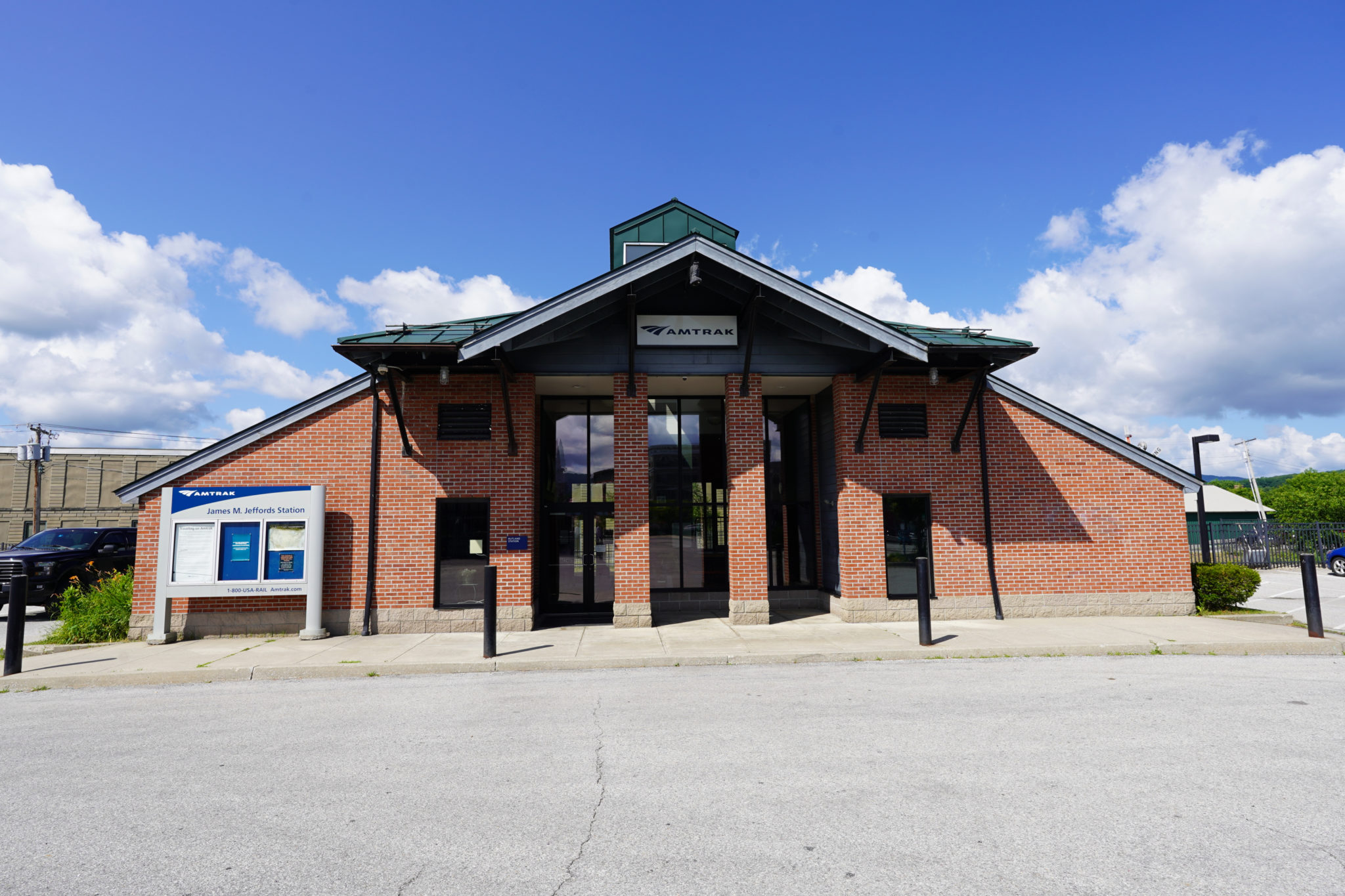 CONNECTING RUTLAND COUNTY BY TRAIN Real Rutland